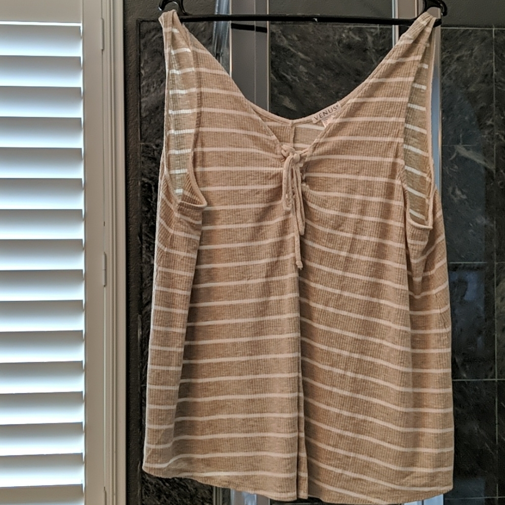Venus tank top size 2X